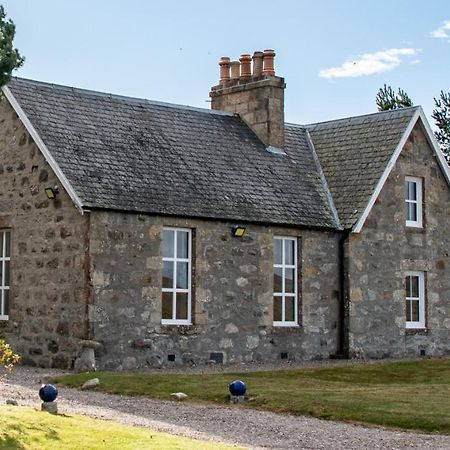 Dava School House Bed & Breakfast Grantown-on-Spey Екстериор снимка